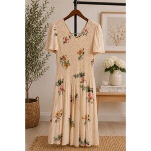 Vintage Private Club USA 100% Rayon Smocked Floral Midi Dress Cottagecore Size S